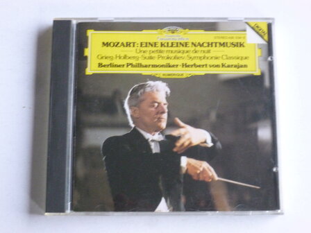 Mozart - Eine Kleine Nachtmusik / Herbert von Karajan