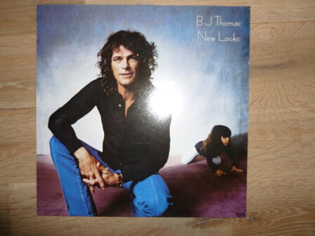 B.J.Thomas - New Looks (LP)