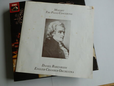 Mozart - The Complete Piano Concertos / Daniel Barenboim (12 LP)