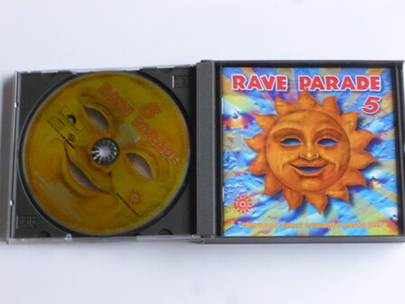 Rave Parade 5 - Compiled by Charly Lownoise &amp; Mental Theo (2 CD)