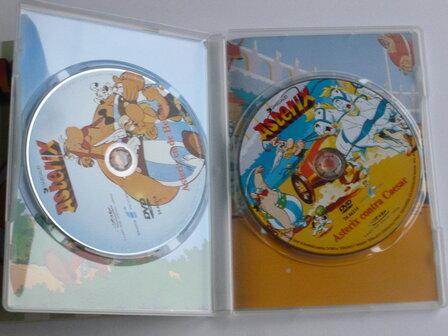 Asterix - Asterix en de Helden / Asterix contra Caesar (2 DVD)