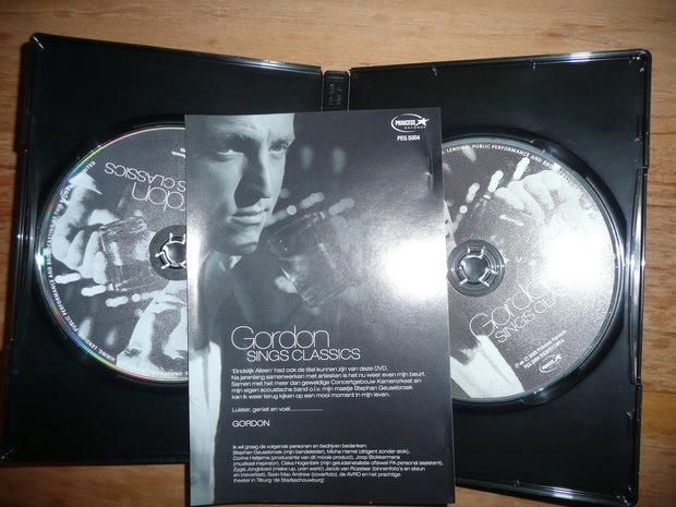 Gordon Sings Classics - CD+DVD