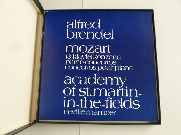 Mozart - 13 piano concertos / Alfred Brendel, Neville Marriner (8 LP)