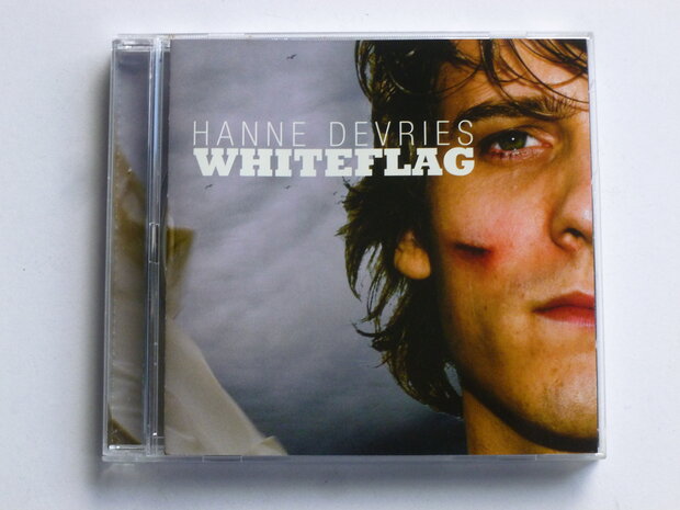 Hanne de Vries - Whiteflag