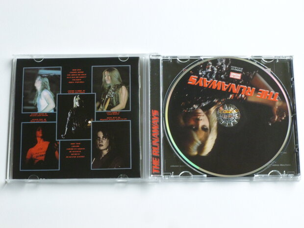 The Runaways - The Runaways