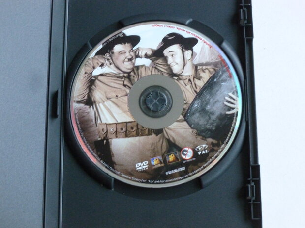 Great Guns - Stan Laurel , Oliver Hardy (DVD)