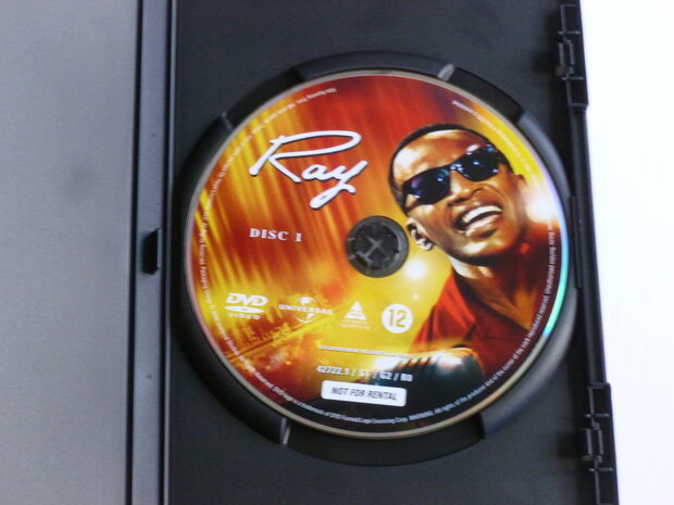 Ray - Jamie Fox (DVD)