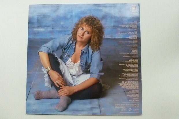 Lacy J. Dalton - Can't run away from your heart (LP)