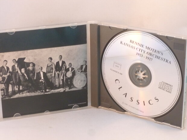 Bennie Moten 's Kansas city orch. - Classics 1923 - 1927